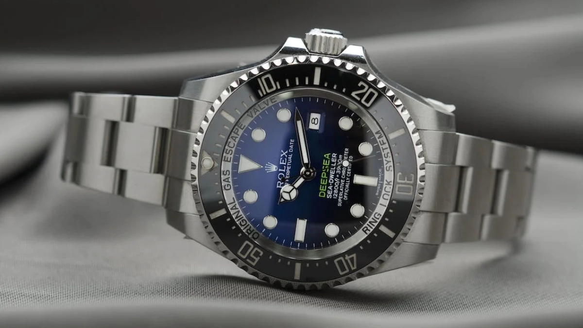 Rolex-Saat-Alanlar-Alim-Satim-Islemlerinde-Nelere-Dikkat-Etmelidir